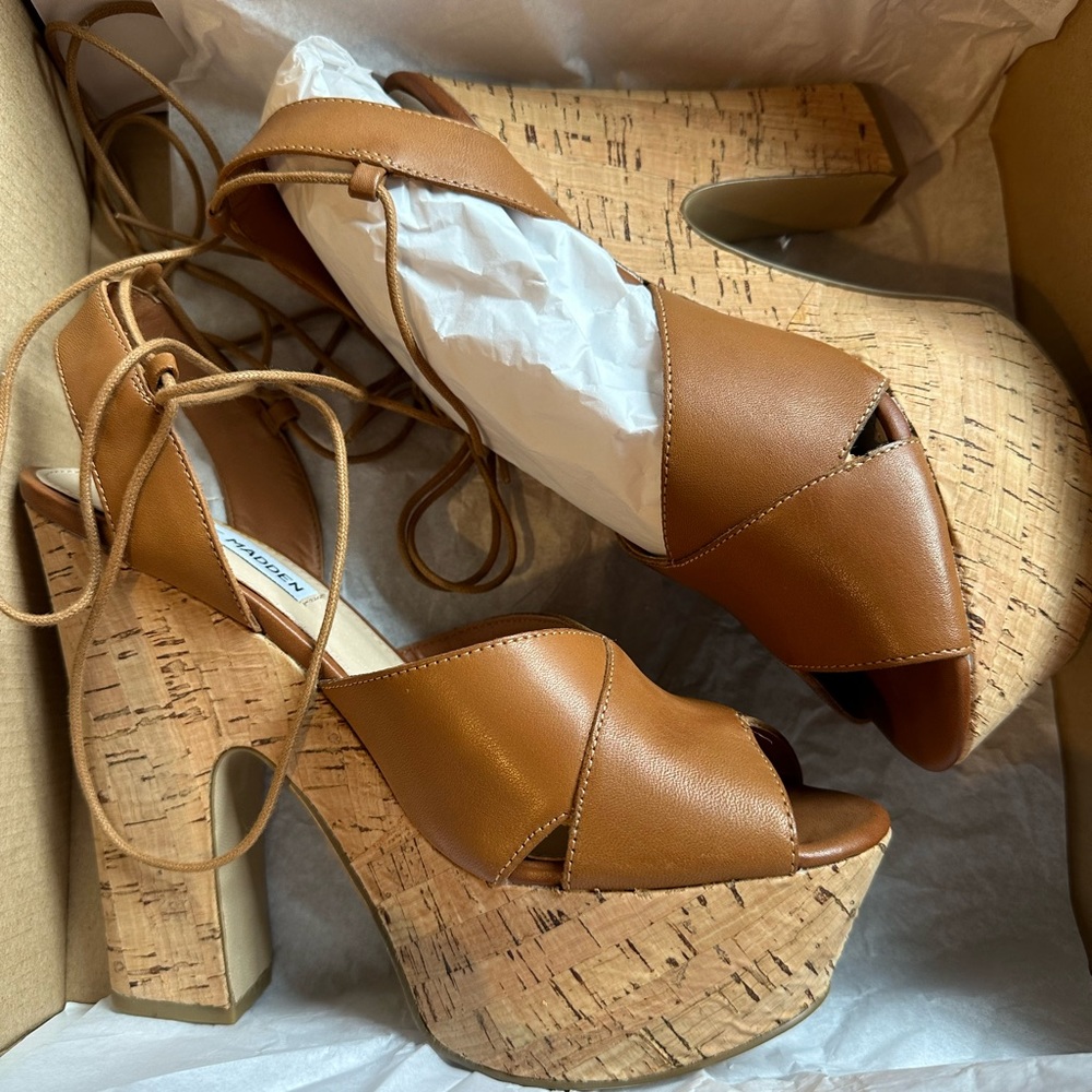 Steve Madden platform heels, size 9